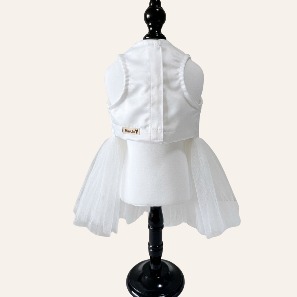 Dream Tutu Pet Dress Collection – Ivory/Sage Mint